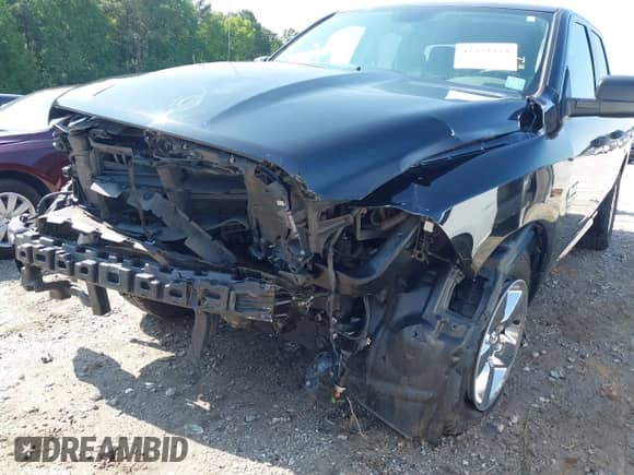 2019 Ram 1500 Tradesman with VIN 1C6RR7FG3KS582586, listed as a IAAI auction lot 42373353 with 68,457 mi miles and . Bid and sale history available at DreamBid. Image 6.