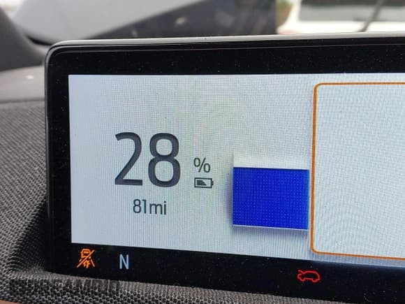 ✅ 2022 Ford Mustang Mach-E GT • VIN: 3FMTK4SE5NMA39755 • Lot: 43475619. Wystawiony na IAAI z przebiegiem 40 500 mil. Bezpłatny archiwum sprzedaży aukcyjnych z USA i szczegółowy raport historii pojazdu na DreamBid. Zdjęcie 17.