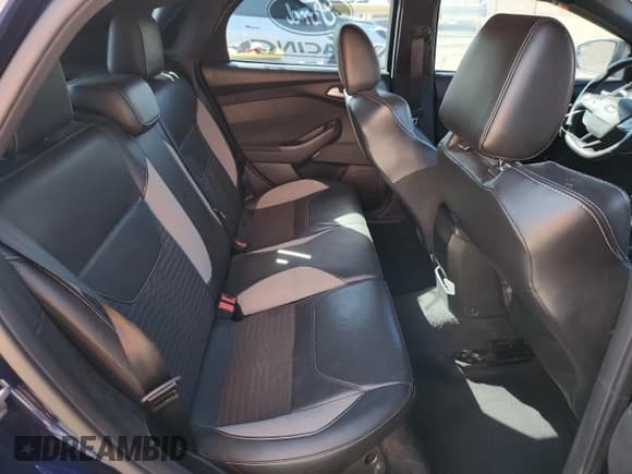 ✅ 2016 Ford Focus ST • VIN: 1FADP3L92GL203057 • Лот: 80523065. Опубликован ранее на Copart с пробегом 101 293 миль. Бесплатный доступ к архиву аукционных продаж из США и подробный отчёт об истории автомобиля на DreamBid. Изображение 10.