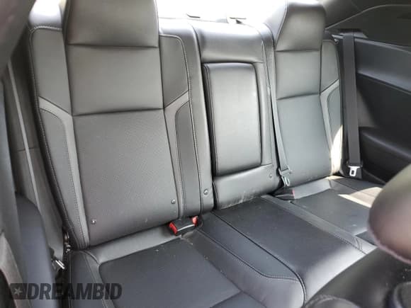 ✅ 2018 Dodge Challenger GT • VIN: 2C3CDZGG9JH155589 • Lot: 52983173. Wystawiony na Copart z przebiegiem 34 360 mil. Bezpłatny archiwum sprzedaży aukcyjnych z USA i szczegółowy raport historii pojazdu na DreamBid. Zdjęcie 11.