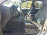 ✅ 2009 Kia Sorento LX • VIN: KNDJD735695889461 • Lot: 83987835. Listed on Copart with 185,061 mi. Free auction sales archive from the USA and detailed vehicle history report at DreamBid. Image 7.