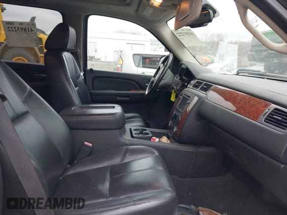 ✅ 2008 Chevrolet Silverado 1500 LTZ • VIN: 2GCEK13Y881162613 • Lot: 41893222. Listed on IAAI with 192,078 mi. Free auction sales archive from the USA and detailed vehicle history report at DreamBid. Image 5.