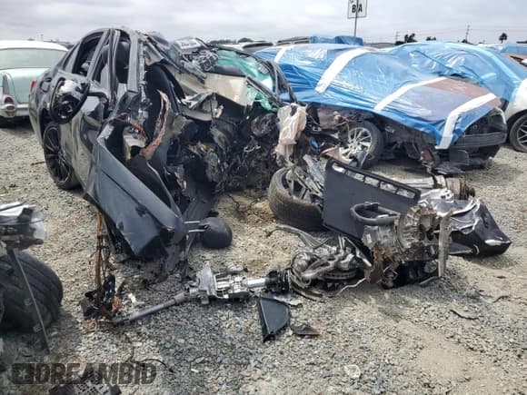 ✅ 2021 Mercedes-Benz C 300 • VIN: W1KWF8DB5MR619137 • Lot: 59231805. Listed on Copart with Not provided. Free auction sales archive from the USA and detailed vehicle history report at DreamBid. Image 4.