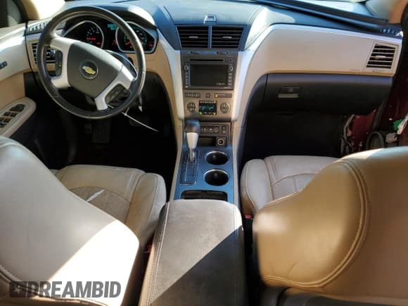 ✅ 2010 Chevrolet Traverse LTZ • VIN: 1GNLRHED0AJ231707 • Лот: 84605854. Опубликован ранее на Copart с пробегом 209 886 миль. Бесплатный доступ к архиву аукционных продаж из США и подробный отчёт об истории автомобиля на DreamBid. Изображение 8.