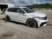 ✅ 2022 Volkswagen Tiguan SE R-Line Black • VIN: 3VV8B7AX4NM143296 • Lot: 69261115. Wystawiony na Copart z przebiegiem 42 989 mil. Bezpłatny archiwum sprzedaży aukcyjnych z USA i szczegółowy raport historii pojazdu na DreamBid. Zdjęcie 4.