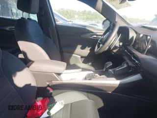 2024 Dodge Hornet R/T z VIN ZACPDFCW4R3A44037, wystawiony jako IAAI lot #42156053 z przebiegiem 17 196 mil mil oraz . Historia ofert i sprzedaży dostępna na DreamBid. Obrazek 5.