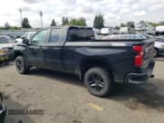 ✅ 2019 Chevrolet Silverado 1500 Custom Trail Boss • VIN: 1GCRYCEF6KZ267799 • Lot: 71669705. Wystawiony na Copart z przebiegiem 110 171 mil. Bezpłatny archiwum sprzedaży aukcyjnych z USA i szczegółowy raport historii pojazdu na DreamBid. Zdjęcie 2.