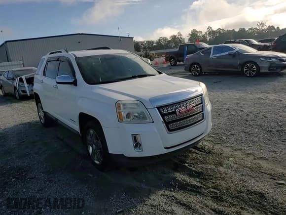 ✅ 2013 GMC Terrain SLT • VIN: 2GKFLWE35D6256790 • Lot: 85481555. Listed on Copart with 218,947 mi. Free auction sales archive from the USA and detailed vehicle history report at DreamBid. Image 14.