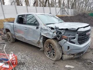 ✅ 2024 GMC Sierra 1500 Elevation • VIN: 3GTPUJEK9RG328190 • Лот: 42005270. Опубликован ранее на IAAI с пробегом 7 201 миль. Бесплатный доступ к архиву аукционных продаж из США и подробный отчёт об истории автомобиля на DreamBid. Изображение 1.