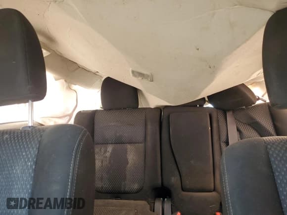 ✅ 2018 Mitsubishi Outlander ES • VIN: JA4AZ3A38JZ041150 • Лот: 70956205. Опубликован ранее на Copart с пробегом Не указан. Бесплатный доступ к архиву аукционных продаж из США и подробный отчёт об истории автомобиля на DreamBid. Изображение 10.