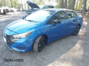 ✅ 2024 Nissan Versa SR • VIN: 3N1CN8FVXRL847840 • Лот: 43456649. Опубликован ранее на IAAI с пробегом 19 394 миль. Бесплатный доступ к архиву аукционных продаж из США и подробный отчёт об истории автомобиля на DreamBid. Изображение 2.