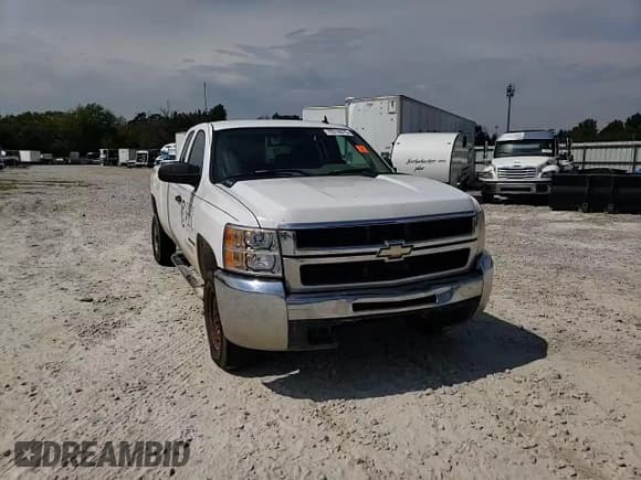 ✅ 2008 Chevrolet Silverado 2500HD Work Truck • VIN: 1GCHK29K18E116738 • Лот: 72018075. Опубликован ранее на Copart с пробегом 185 031 миль. Бесплатный доступ к архиву аукционных продаж из США и подробный отчёт об истории автомобиля на DreamBid. Изображение 14.