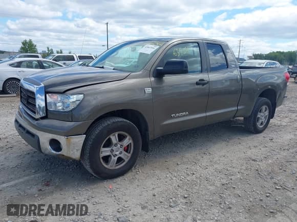 ✅ 2008 Toyota Tundra • VIN: 5TFBT54128X011990 • Lot: 43063954. Wystawiony na IAAI z przebiegiem 219 874 mil. Bezpłatny archiwum sprzedaży aukcyjnych z USA i szczegółowy raport historii pojazdu na DreamBid. Zdjęcie 2.