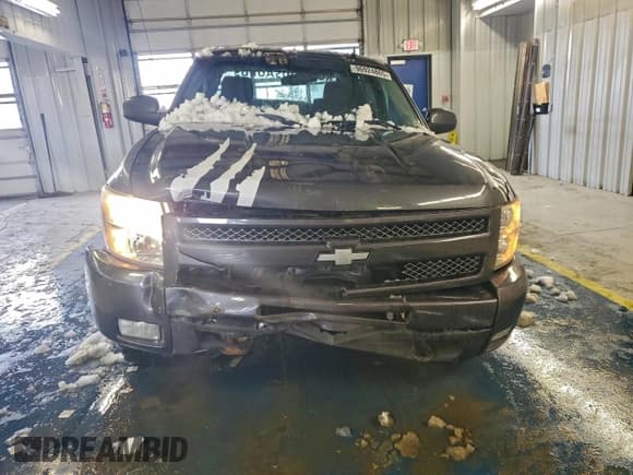 ✅ 2011 Chevrolet Silverado 1500 LTZ • VIN: 3GCPKTE31BG197935 • Lot: 96924865. Wystawiony na Copart z przebiegiem 187 158 mil. Bezpłatny archiwum sprzedaży aukcyjnych z USA i szczegółowy raport historii pojazdu na DreamBid. Zdjęcie 5.