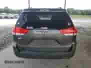 2011 Toyota Sienna XLE AAS с VIN 5TDYK3DC4BS132990, выставлен на аукционе Copart как лот 69782765 с пробегом 253 780 миль миль и Списание • Salvage title. История ставок и продаж доступна на DreamBid. Изображение 6.