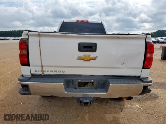 ✅ 2018 Chevrolet Silverado 2500HD Work Truck • VIN: 1GC1KUEGXJF132953 • Лот: 81655745. Опубликован ранее на Copart с пробегом Не указан. Бесплатный доступ к архиву аукционных продаж из США и подробный отчёт об истории автомобиля на DreamBid. Изображение 6.