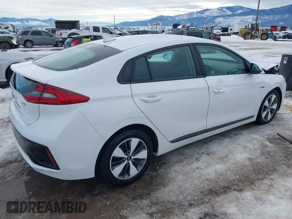✅ 2019 Hyundai Ioniq • VIN: KMHC65LD6KU139239 • Lot: 41288750. Wystawiony na IAAI z przebiegiem 157 298 mil. Bezpłatny archiwum sprzedaży aukcyjnych z USA i szczegółowy raport historii pojazdu na DreamBid. Zdjęcie 4.