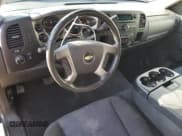 ✅ 2012 Chevrolet Silverado 1500 LT • VIN: 3GCPCSE02CG145163 • Lot: 87210635. Wystawiony na Copart z przebiegiem 229 731 mil. Bezpłatny archiwum sprzedaży aukcyjnych z USA i szczegółowy raport historii pojazdu na DreamBid. Zdjęcie 8.