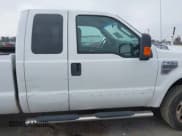 ✅ 2010 Ford F-250 XL • VIN: 1FTSX2BR8AEA16883 • Lot: 43807255. Listed on IAAI with 205,223 mi. Free auction sales archive from the USA and detailed vehicle history report at DreamBid. Image 13.