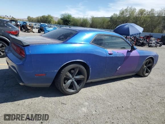 ✅ 2012 Dodge Challenger R/T Classic • VIN: 2C3CDYBT7CH285226 • Лот: 80919695. Опубликован ранее на Copart с пробегом 68 440 миль. Бесплатный доступ к архиву аукционных продаж из США и подробный отчёт об истории автомобиля на DreamBid. Изображение 3.