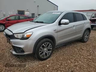 2018 Mitsubishi Outlander ES with VIN JA4AP3AU8JU023355, listed as a Copart auction lot 60144915 with 158,278 mi miles and Salvage title. Bid and sale history available at DreamBid. Image 1.