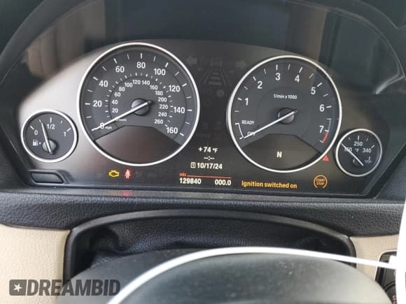 ✅ 2013 BMW 3 Series 328i xDrive • VIN: WBA3B5C57DF597532 • Lot: 76684754. Wystawiony na Copart z przebiegiem 129 840 mil. Bezpłatny archiwum sprzedaży aukcyjnych z USA i szczegółowy raport historii pojazdu na DreamBid. Zdjęcie 9.