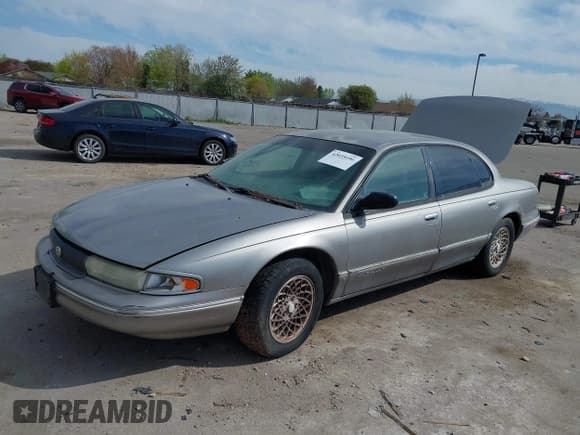 ✅ 1997 Chrysler LHS • VIN: 2C3HC56F9VH782972 • Lot: 42035696. Listed on IAAI with 120,301 mi. Free auction sales archive from the USA and detailed vehicle history report at DreamBid. Image 2.