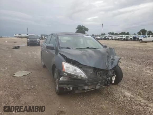 ✅ 2014 Nissan Sentra FE+ S • VIN: 3N1AB7AP7EY220741 • Lot: 63601955. Wystawiony na Copart z przebiegiem 107 014 mil. Bezpłatny archiwum sprzedaży aukcyjnych z USA i szczegółowy raport historii pojazdu na DreamBid. Zdjęcie 14.