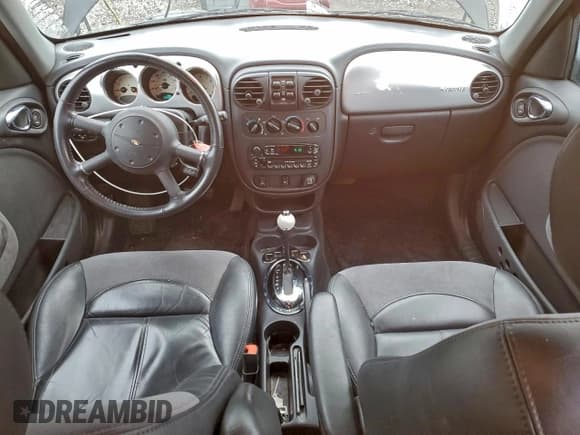 ✅ 2004 Chrysler PT Cruiser Limited • VIN: 3C8FY68B04T333477 • Лот: 94510305. Опубликован ранее на Copart с пробегом 52 909 миль. Бесплатный доступ к архиву аукционных продаж из США и подробный отчёт об истории автомобиля на DreamBid. Изображение 8.