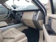 ✅ 2016 Ford Expedition Max Limited • VIN: 1FMJK1KT2GEF07907 • Lot: 41067533. Wystawiony na IAAI z przebiegiem 163 205 mil. Bezpłatny archiwum sprzedaży aukcyjnych z USA i szczegółowy raport historii pojazdu na DreamBid. Zdjęcie 5.