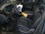 ✅ 2022 Rivian R1T Adventure • VIN: 7FCTGAAAXNN009136 • Lot: 85386535. Wystawiony na Copart z przebiegiem 25 080 mil. Bezpłatny archiwum sprzedaży aukcyjnych z USA i szczegółowy raport historii pojazdu na DreamBid. Zdjęcie 7.