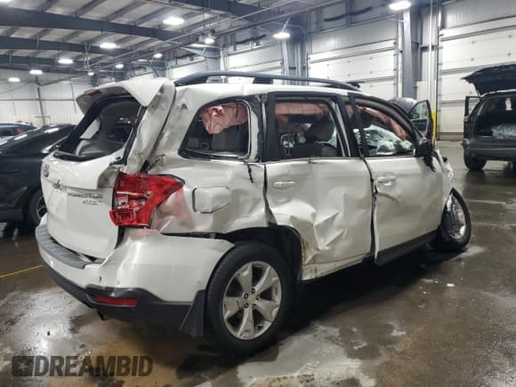 ✅ 2014 Subaru Forester Touring • VIN: JF2SJAMCXEH505814 • Lot: 85514755. Listed on Copart with Not provided. Free auction sales archive from the USA and detailed vehicle history report at DreamBid. Image 3.