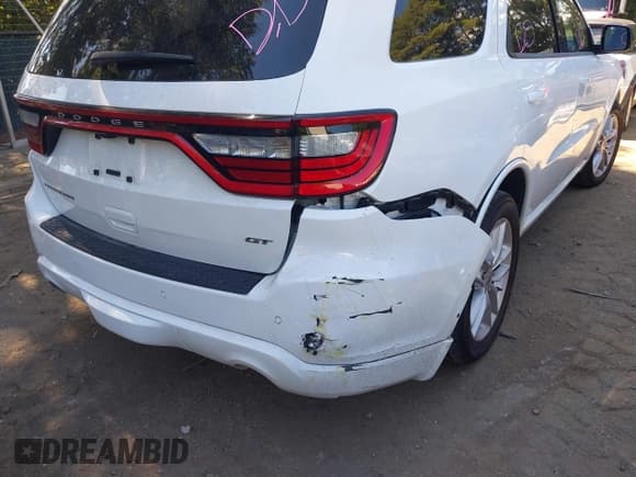 ✅ 2023 Dodge Durango GT • VIN: 1C4RDHDG7PC602033 • Lot: 43139303. Wystawiony na IAAI z przebiegiem 62 797 mil. Bezpłatny archiwum sprzedaży aukcyjnych z USA i szczegółowy raport historii pojazdu na DreamBid. Zdjęcie 6.