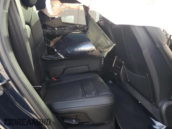 ✅ 2024 Porsche Cayenne • VIN: WP1AM2AY8RDA48178 • Lot: 47881105. Wystawiony na Copart z przebiegiem Nie podano. Bezpłatny archiwum sprzedaży aukcyjnych z USA i szczegółowy raport historii pojazdu na DreamBid. Zdjęcie 11.