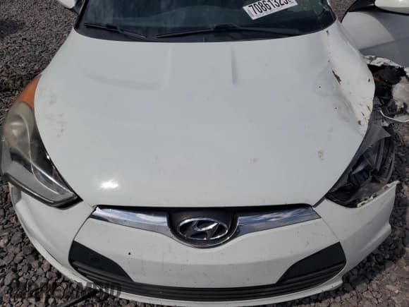 ✅ 2016 Hyundai Veloster • VIN: KMHTC6AD4GU261428 • Lot: 70861325. Wystawiony na Copart z przebiegiem 125 966 mil. Bezpłatny archiwum sprzedaży aukcyjnych z USA i szczegółowy raport historii pojazdu na DreamBid. Zdjęcie 11.