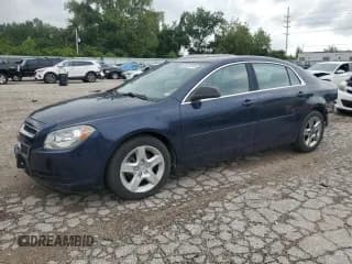 ✅ 2012 Chevrolet Malibu 1LS • VIN: 1G1ZB5E08CF324119 • Лот: 80927645. Опубликован ранее на Copart с пробегом 119 561 миль. Бесплатный доступ к архиву аукционных продаж из США и подробный отчёт об истории автомобиля на DreamBid. Изображение 1.