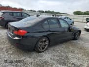 ✅ 2015 BMW 3 Series 328i • VIN: WBA3A5G54FNS90034 • Лот: 54901565. Опубликован ранее на Copart с пробегом 182 093 миль. Бесплатный доступ к архиву аукционных продаж из США и подробный отчёт об истории автомобиля на DreamBid. Изображение 3.