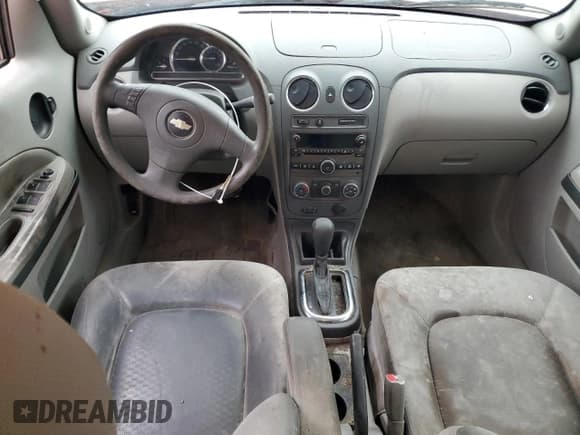 ✅ 2010 Chevrolet HHR 1LT • VIN: 3GNBABDB0AS595222 • Lot: 81534034. Listed on Copart with 138,267 mi. Free auction sales archive from the USA and detailed vehicle history report at DreamBid. Image 8.