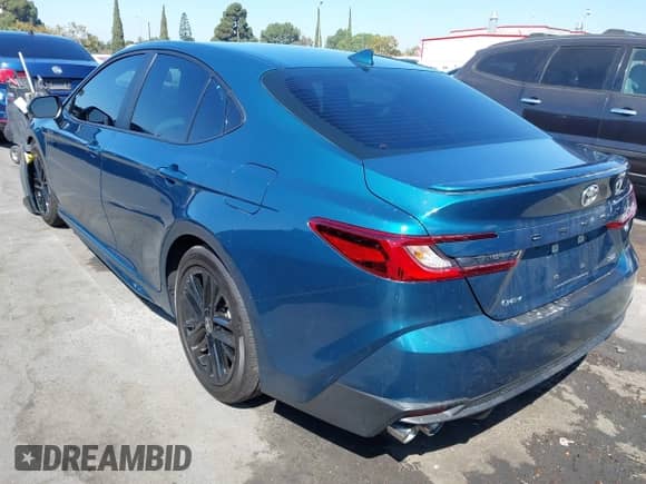 2025 Toyota Camry LE с VIN 4T1DAACK1SU596972, выставлен на аукционе IAAI как лот 43230854 с пробегом 2 135 миль миль и . История ставок и продаж доступна на DreamBid. Изображение 3.
