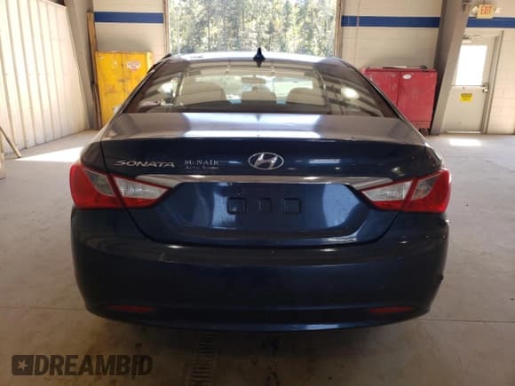 ✅ 2011 Hyundai Sonata GLS • VIN: 5NPEB4AC2BH100221 • Lot: 74699974. Listed on Copart with Not provided. Free auction sales archive from the USA and detailed vehicle history report at DreamBid. Image 6.