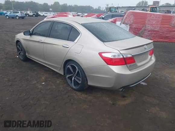 2014 Honda Accord Sport с VIN 1HGCR2F56EA154443, выставлен на аукционе IAAI как лот 43237379 с пробегом 125 485 миль миль и . История ставок и продаж доступна на DreamBid. Изображение 3.