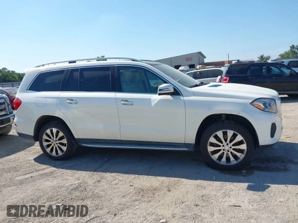 ✅ 2017 Mercedes-Benz GLS 450 • VIN: 4JGDF6EE1HA784763 • Lot: 43024856. Listed on IAAI with 134,652 mi. Free auction sales archive from the USA and detailed vehicle history report at DreamBid. Image 13.