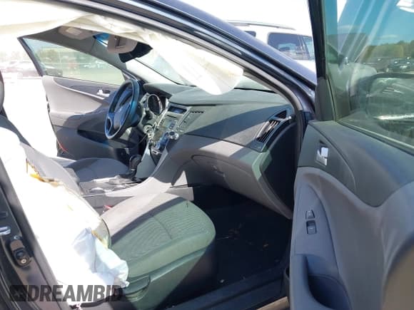 ✅ 2011 Hyundai Sonata GLS • VIN: 5NPEB4AC6BH178436 • Лот: 43423942. Опубликован ранее на IAAI с пробегом 166 489 миль. Бесплатный доступ к архиву аукционных продаж из США и подробный отчёт об истории автомобиля на DreamBid. Изображение 5.