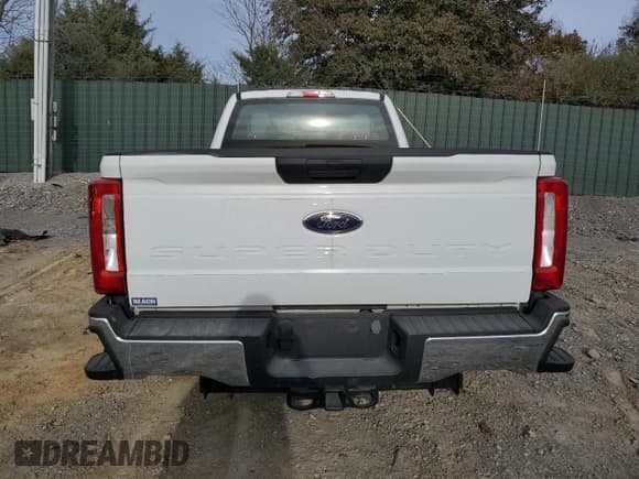 ✅ 2024 Ford F-250 XL • VIN: 1FT7X2AA3REC46022 • Lot: 92617985. Listed on Copart with 58,629 mi. Free auction sales archive from the USA and detailed vehicle history report at DreamBid. Image 6.