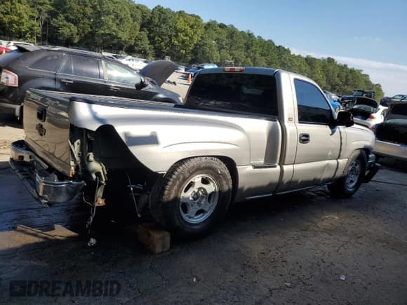 ✅ 2003 Chevrolet Silverado 1500 • VIN: 1GCEC14V63Z135024 • Лот: 73951784. Опубликован ранее на Copart с пробегом 175 425 миль. Бесплатный доступ к архиву аукционных продаж из США и подробный отчёт об истории автомобиля на DreamBid. Изображение 3.
