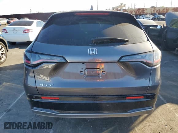 ✅ 2024 Honda HR-V EX-L • VIN: 3CZRZ2H71RM734046 • Lot: 90946765. Wystawiony na Copart z przebiegiem 28 901 mil. Bezpłatny archiwum sprzedaży aukcyjnych z USA i szczegółowy raport historii pojazdu na DreamBid. Zdjęcie 6.