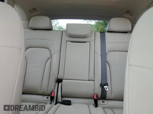 ✅ 2015 Audi Q5 • VIN: WA1LGCFP2FA054010 • Lot: 69423414. Listed on Copart with 136,734 mi. Free auction sales archive from the USA and detailed vehicle history report at DreamBid. Image 10.