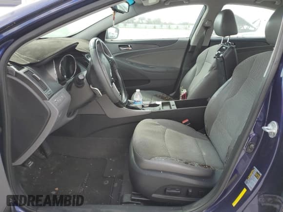 ✅ 2013 Hyundai Sonata SE • VIN: 5NPEC4AC2DH795428 • Lot: 76036134. Listed on Copart with Not provided. Free auction sales archive from the USA and detailed vehicle history report at DreamBid. Image 7.