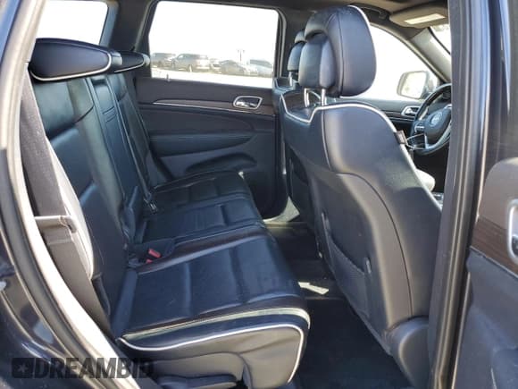 ✅ 2015 Jeep Grand Cherokee Overland • VIN: 1C4RJFCM3FC887817 • Лот: 57420185. Опубликован ранее на Copart с пробегом 145 971 миль. Бесплатный доступ к архиву аукционных продаж из США и подробный отчёт об истории автомобиля на DreamBid. Изображение 11.