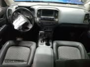 ✅ 2018 Chevrolet Colorado 4WD Z71 • VIN: 1GCGTDEN6J1175690 • Лот: 63389523. Опубликован ранее на Copart с пробегом Не указан. Бесплатный доступ к архиву аукционных продаж из США и подробный отчёт об истории автомобиля на DreamBid. Изображение 8.